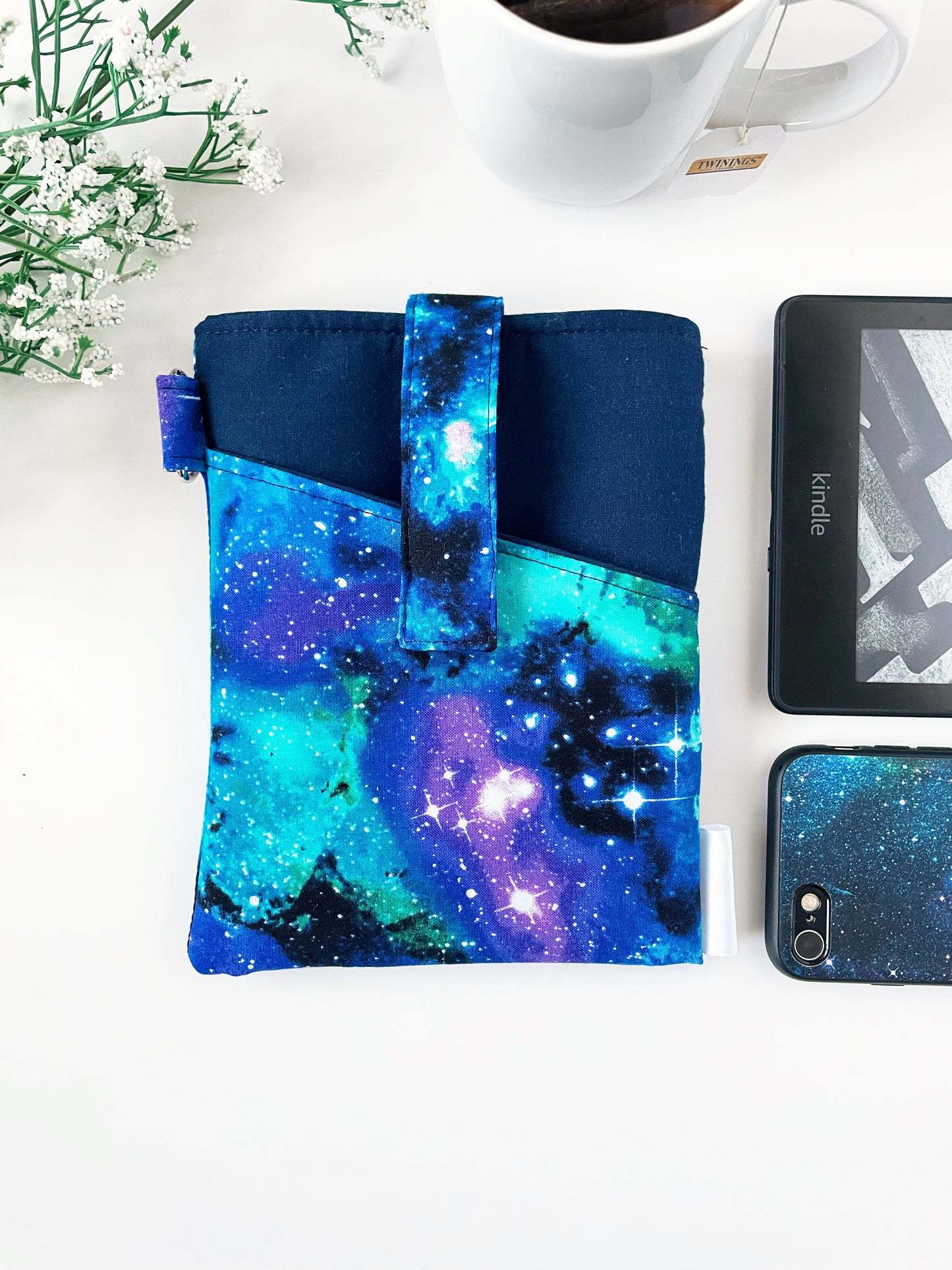 Navy Kindle Pouch