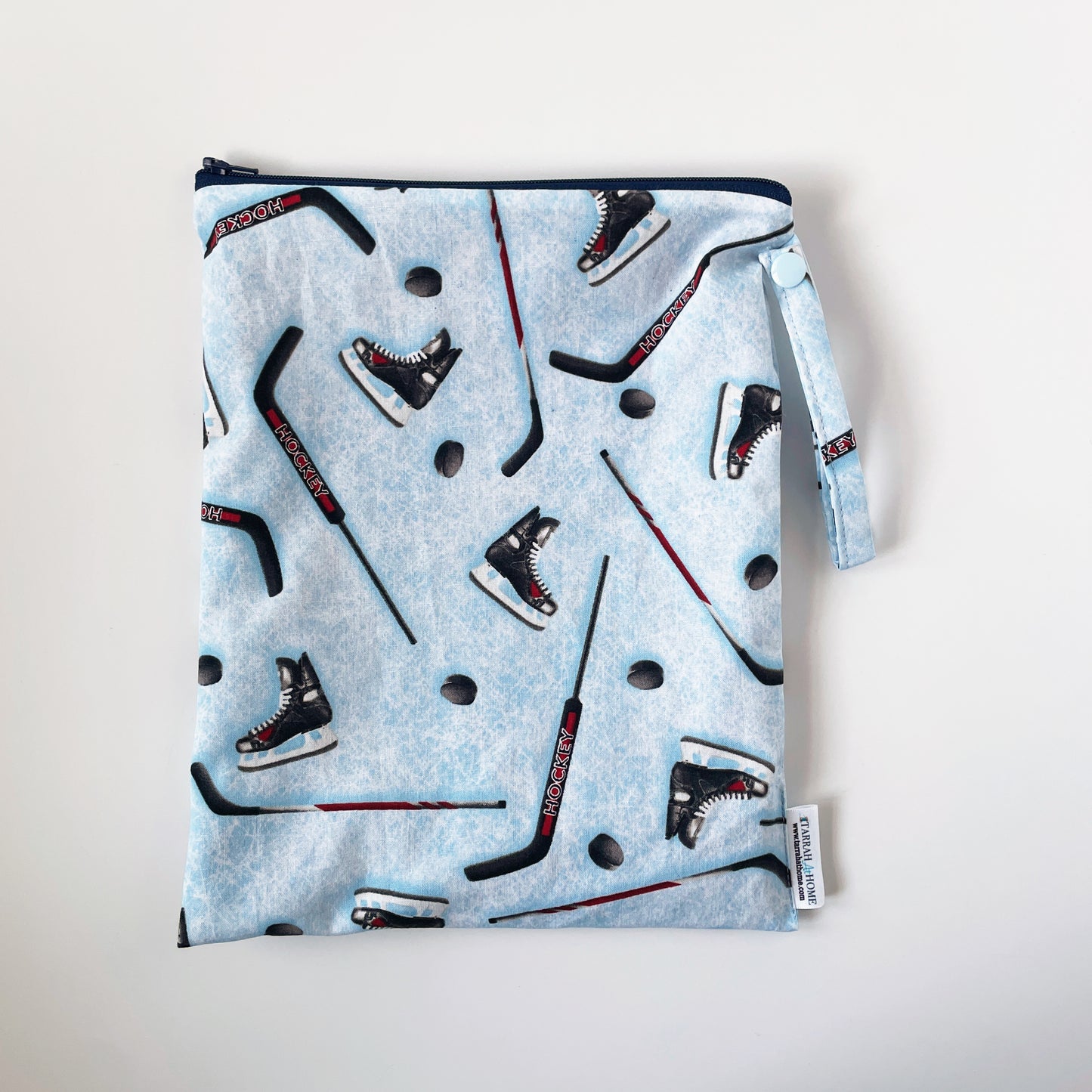 Daycare Wet Bag for Babies, Toddlers, and Kids – Leakproof Reusable Bag for Diapers, Clothes & Swim