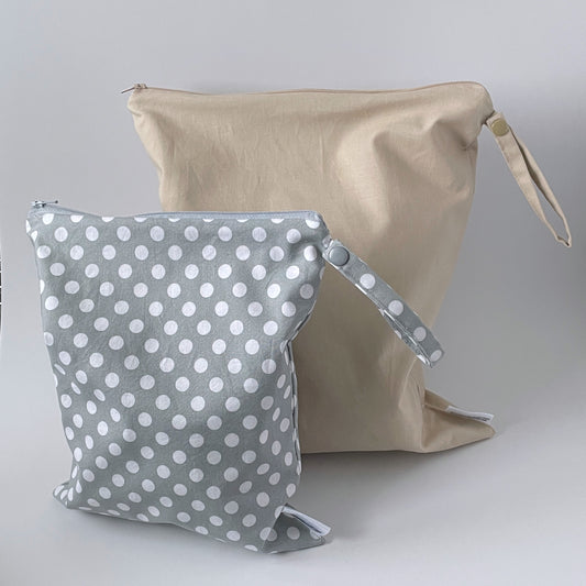 Neutral large and small wetbags