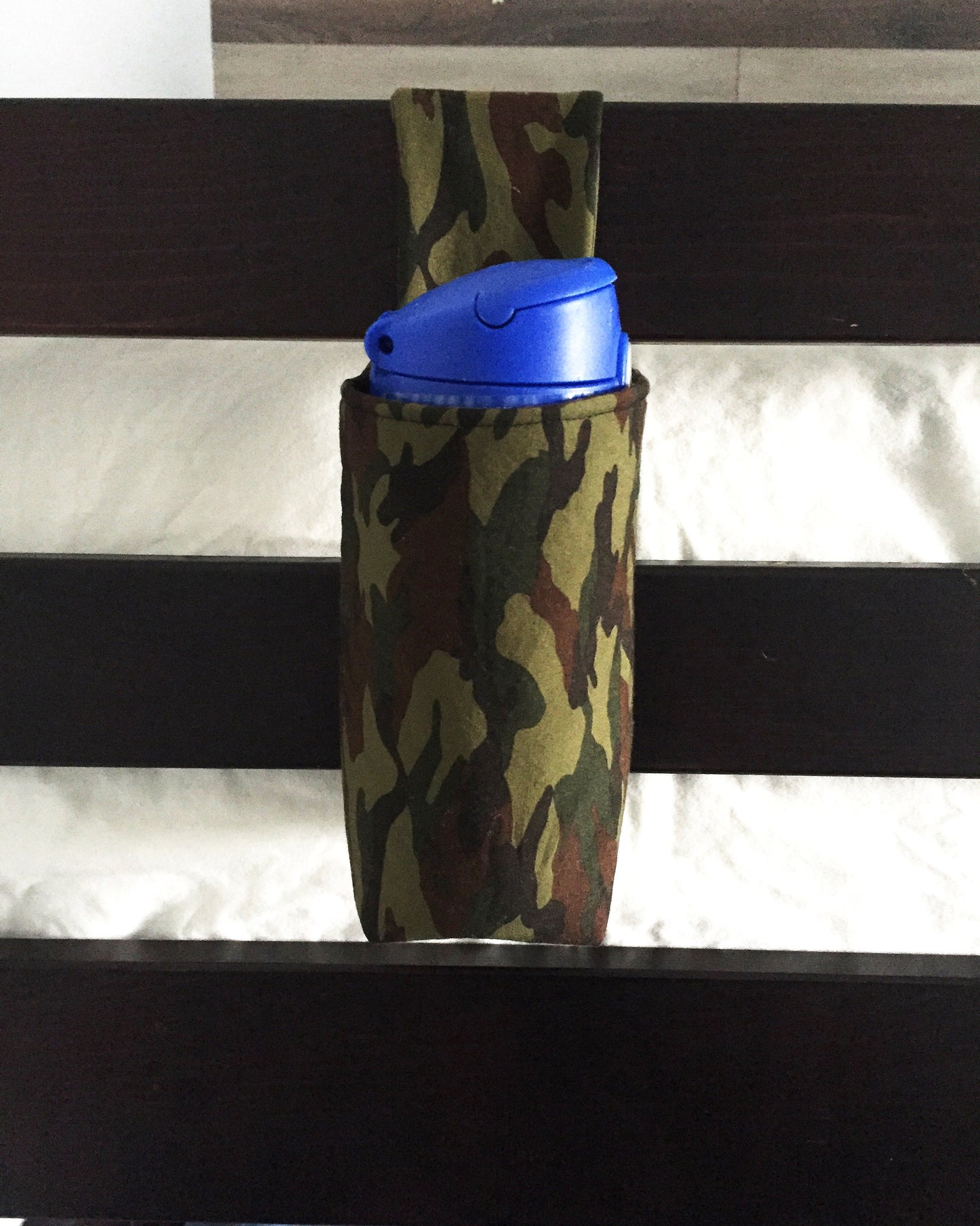 Hanging Drink/Accessory Holder in Camo