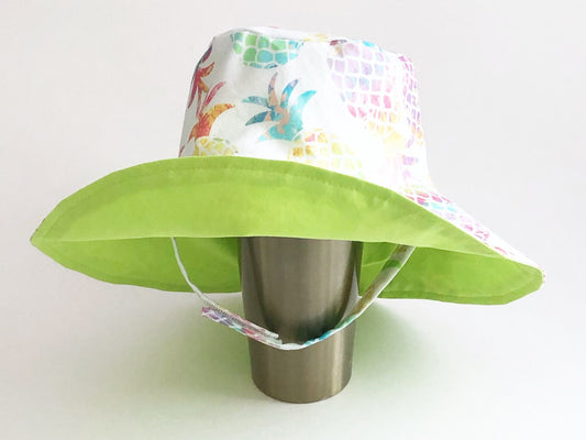 Girl Rainbow Pineapple Toddler Medium Wide Brim Bucket Hat, Chinstrap